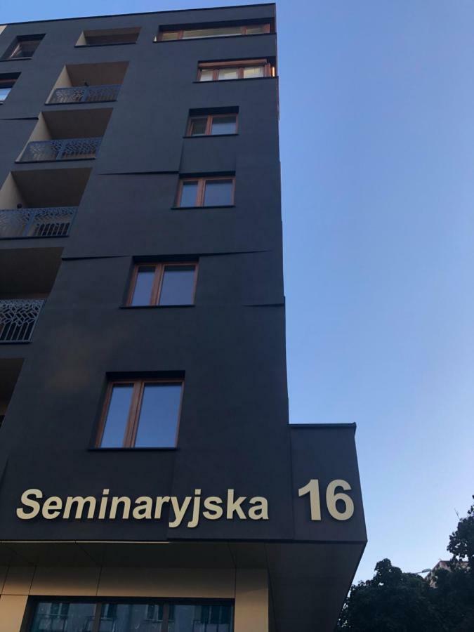 Klimatyzowany Apartament Roma Z Garazem Podziemnym Kielce Exteriér fotografie