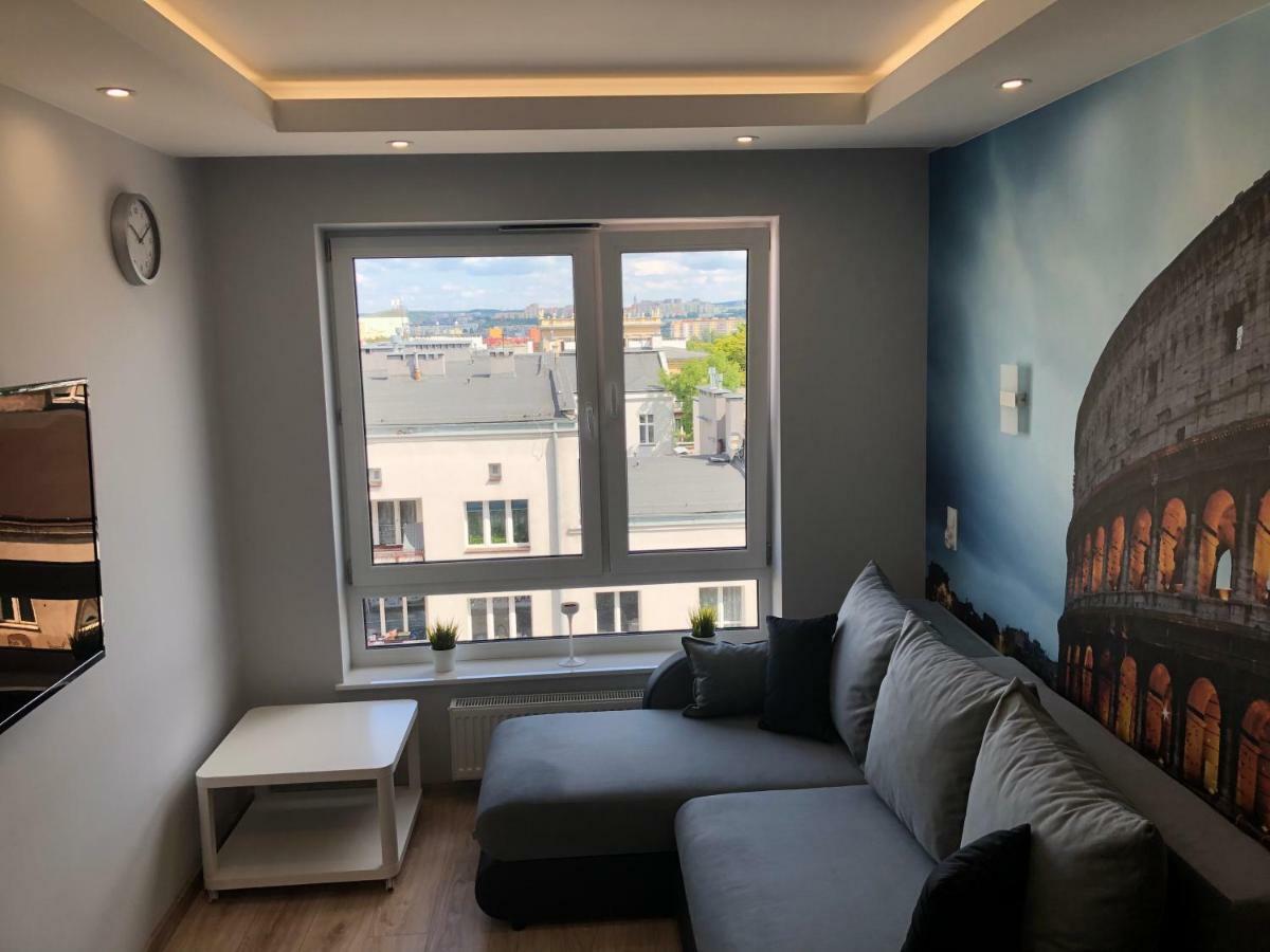 Klimatyzowany Apartament Roma Z Garazem Podziemnym Kielce Exteriér fotografie